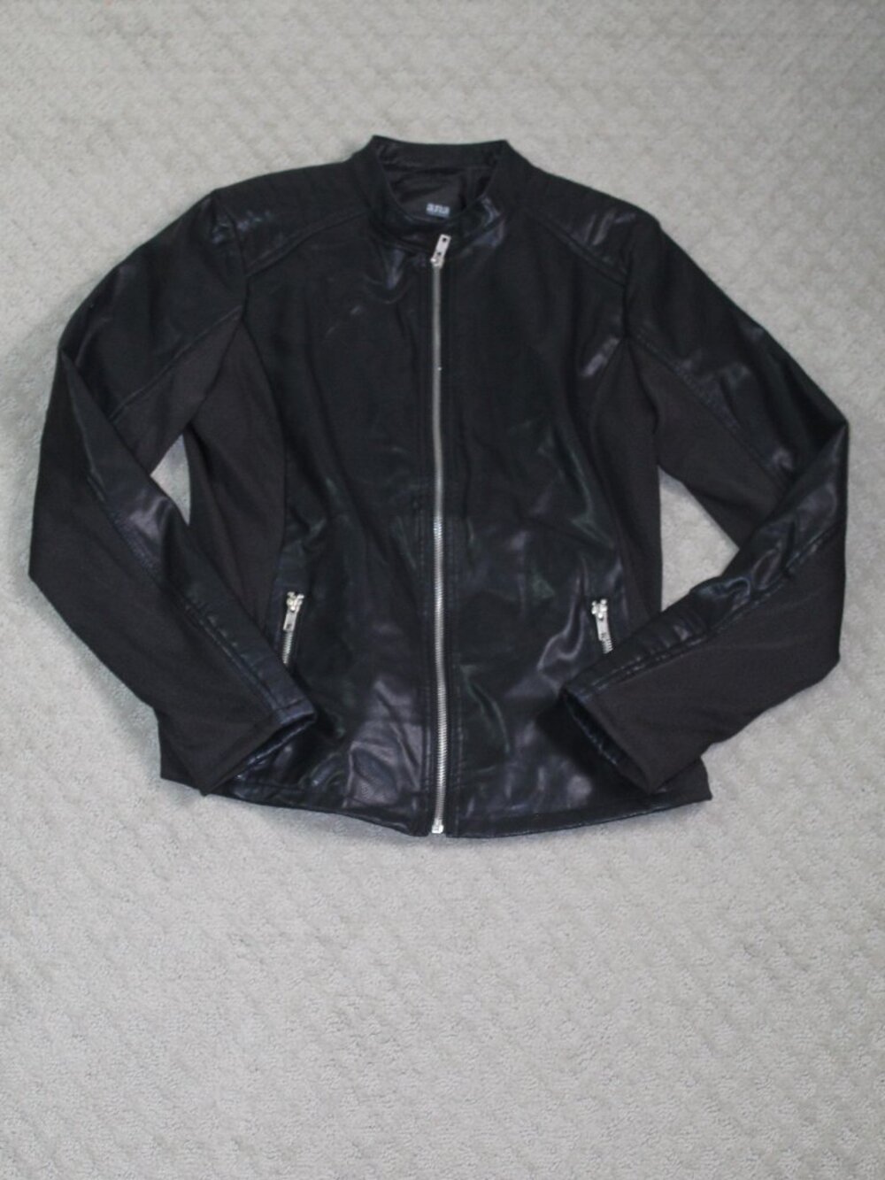 A.N.A. Women’s Vegan Leather Moto Biker Jacket Sz M Side Mesh Panels Fairygrunge